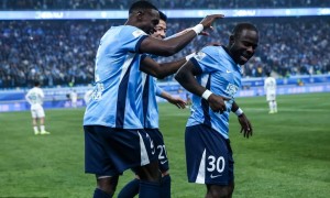 中超-阿奇姆彭毛伟杰破门 大连3-0浙江夺3连胜