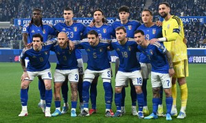 世预赛-托纳利传射基恩破门 意大利2-0晋级附加赛决赛