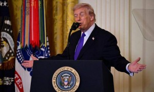 已经来到第27波打击，伊朗后退一步，美军出现反常举动，特朗普立场变了？