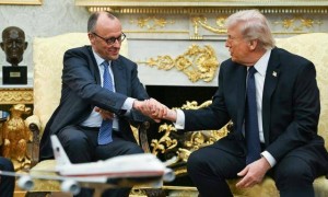 中伊通话不到24小时，以色列外长致电王毅，主动对华承诺，以色列想提前找好退路