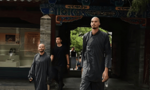 曝文班在少林寺也吃素 师父让他运球走艰险山路