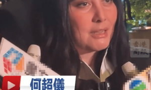 赌王女儿何超仪公开何超蕸真正死因：她全身上下都是癌