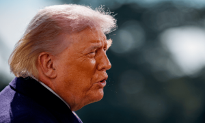 特朗普宣称考虑扩大打击范围 伊朗或遭受“非常沉重打击”