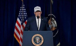 特朗普称击沉9艘伊朗舰艇，摧毁伊朗海军总部；美军否认“林肯”号航母被伊朗导弹击中