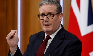 美国施压要求护航霍尔木兹海峡，盟友反应冷淡