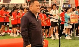 因“6秒致辞”走红的县委书记：清华硕士毕业 去年曾用“开幕”两字宣布足球比赛开始