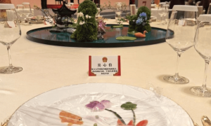 上海学者亲历中美国宴：“这样热络的交流氛围多年未见了”