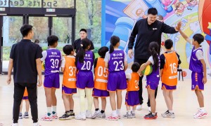 对话全国人大代表姚明：超六成体育教师长期高负荷运行