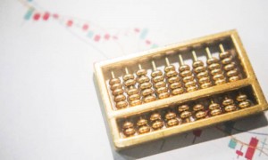 贵金属市场突遭“双杀”！现货黄金跌破5100美元，现货白银跌超9%