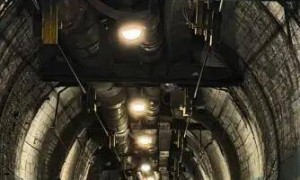 留神峪煤矿留守矿工：自救器培训“走形式” 工资三个月未发